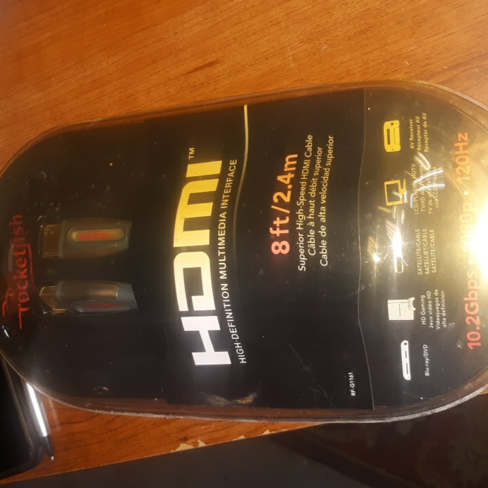 NWT Rocketfish HDMI 1080p 8 foot Cable (SKU S 1)